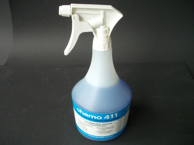 Reinigungslsung fr Oelheizkessel chemo C411 Sprhpumpflasche